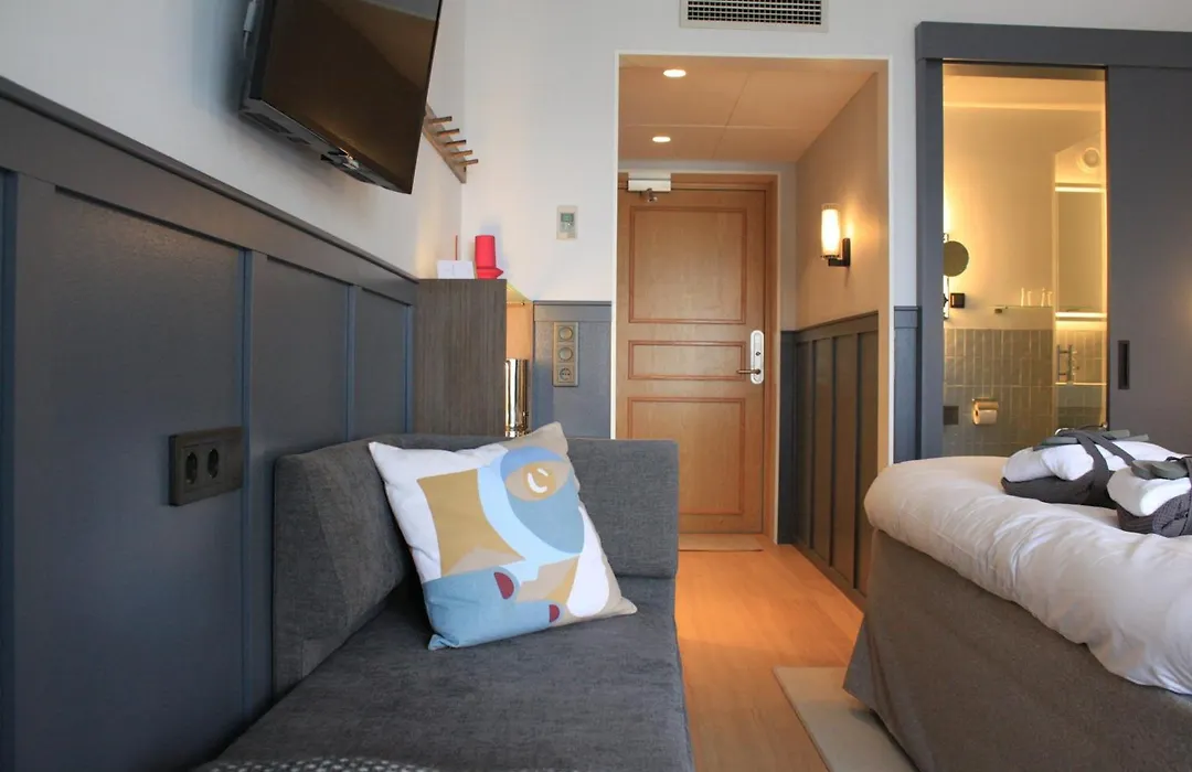 Graensoe Slott Hotel & Spa-1